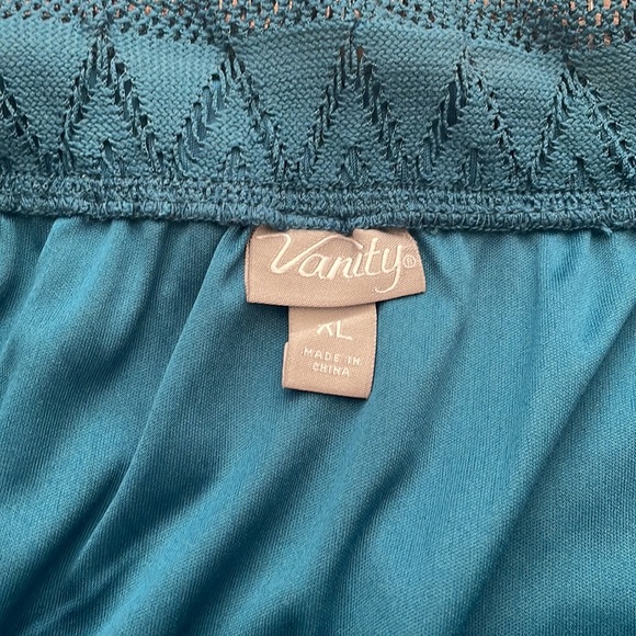 Halter dress. Worn once. - Picture 3 of 3